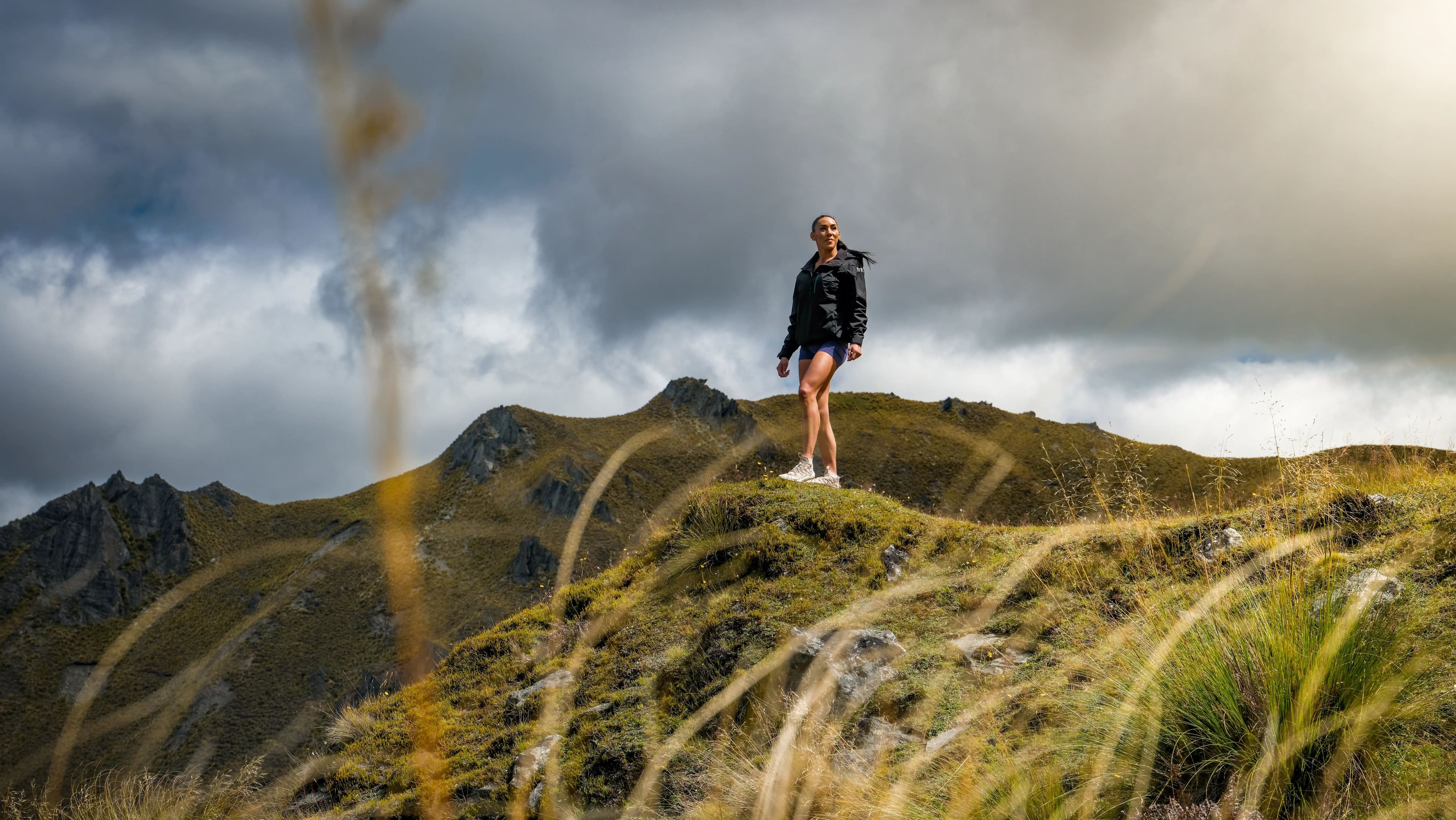 Discover how to choose the right treadmill for walking — incline range, cushioning, motor quality, and foldability explained. Find your NordicTrack match.